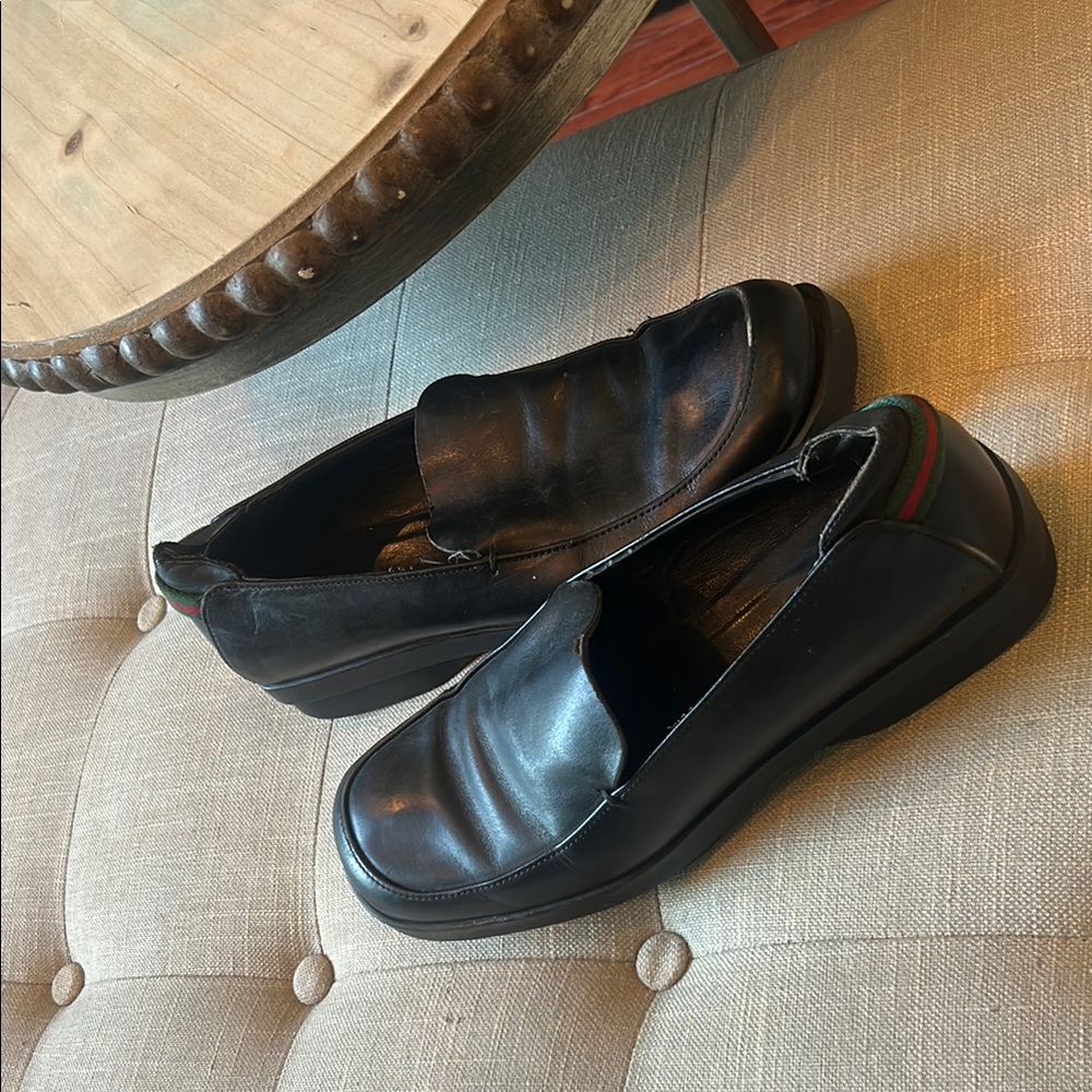 GUCCI Black Leather Signature Stripe Slip On Loafer Dress Shoes Size 9.5 D - Picture 5 of 10